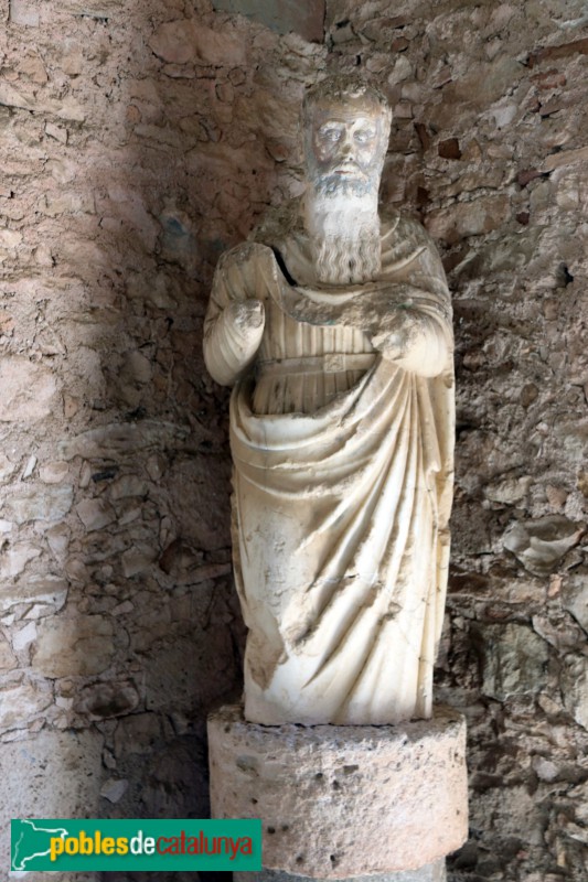 Monestir de Santes Creus - Claustre posterior, escultura a una cantonada