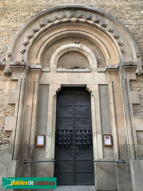 Barcelona - Sant Joan de Gràcia, porta lateral