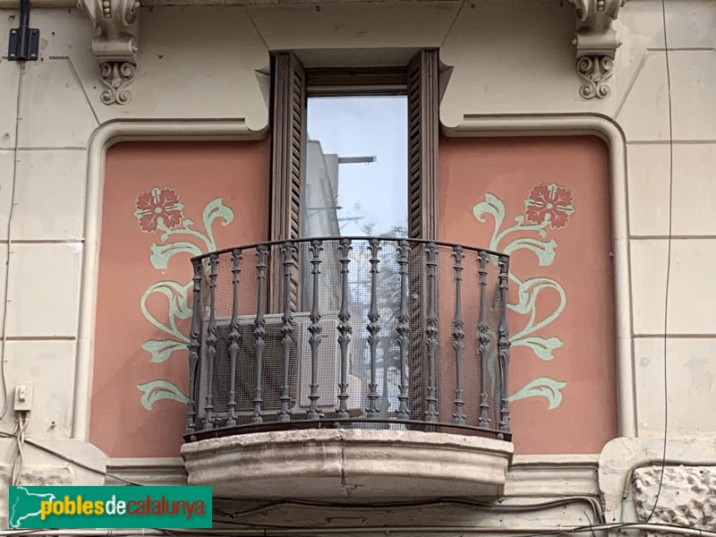 Barcelona - Ramon y Cajal, 22-30 (Foto: Albert Esteves, 2019) Barcelona - Ramon y Cajal, 22-30