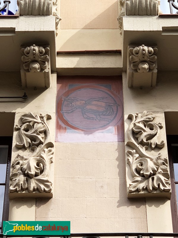 Barcelona - Casa Miquel Call (Verdi, 7) (Foto: Albert Esteves, 2019) Barcelona - Casa Miquel Call (Verdi, 7)