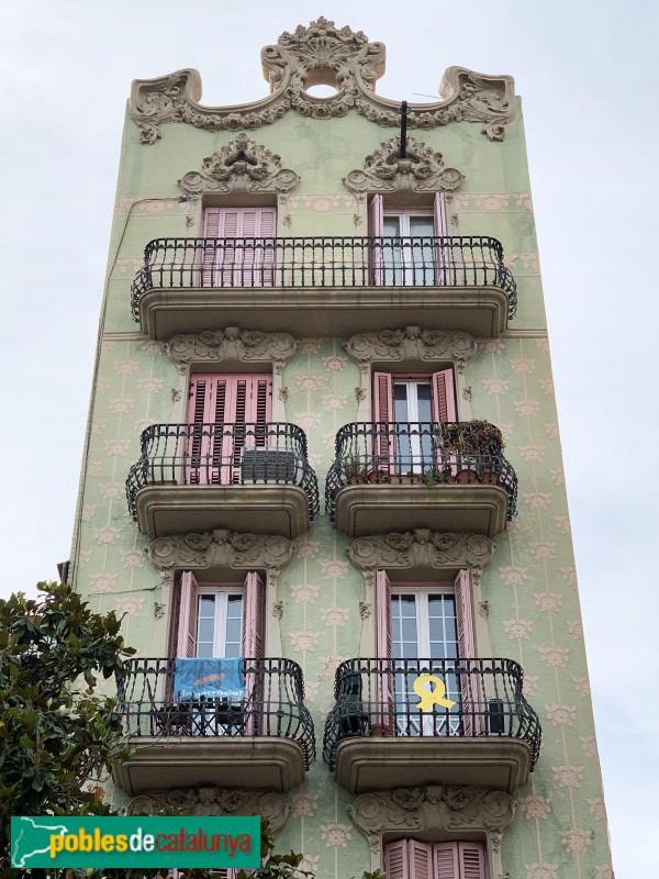 Barcelona - Casa Ricard Mestres (Planeta, 35)