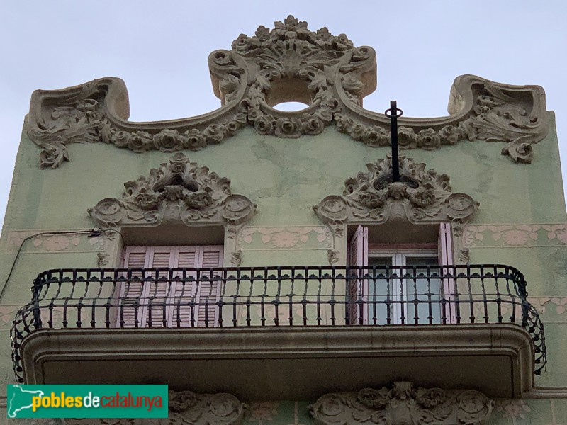 Barcelona - Casa Ricard Mestres (Planeta, 35)