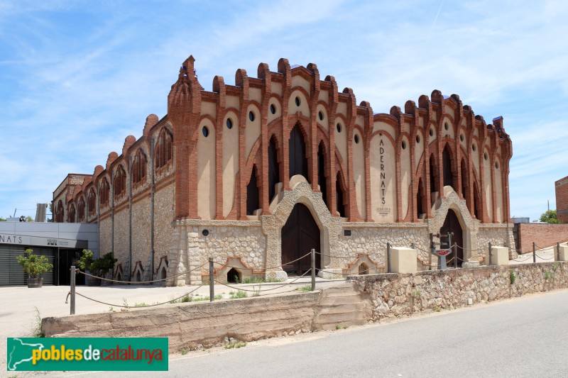 Nulles - Celler Cooperatiu (Vinícola Adernats) (Foto: Albert Esteves, 2019) Nulles - Celler Cooperatiu (Vinícola Adernats)