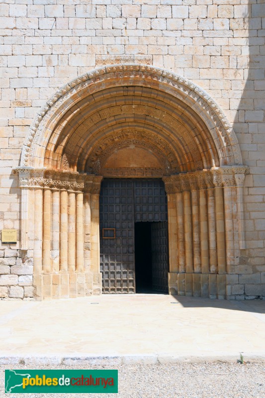 El Pla de Santa Maria - Església de Sant Ramon, portada (Foto: Albert Esteves, 2019) El Pla de Santa Maria - Església de Sant Ramon, portada