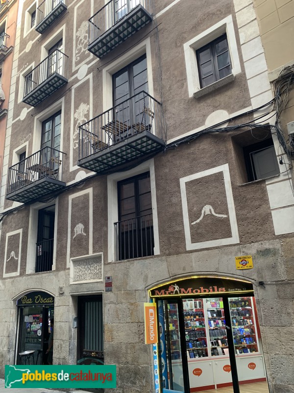 Barcelona - Carrer de Sant Pau, 12 (Foto: Albert Esteves, 2019) Barcelona - Carrer de Sant Pau, 12