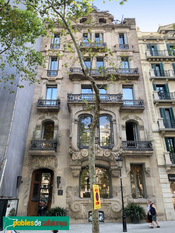 Barcelona - Casa Bonaventura Ferrer (Passeig de Gràcia, 113) (Foto: Albert Esteves, 2019) Barcelona - Casa Bonaventura Ferrer (Passeig de Gràcia, 113)