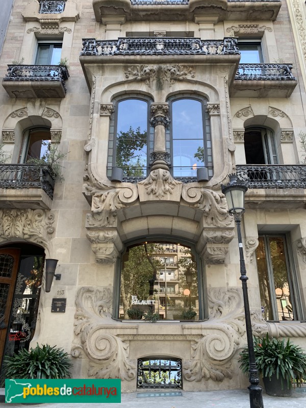 Barcelona - Casa Bonaventura Ferrer (Passeig de Gràcia, 113) (Foto: Albert Esteves, 2019) Barcelona - Casa Bonaventura Ferrer (Passeig de Gràcia, 113)