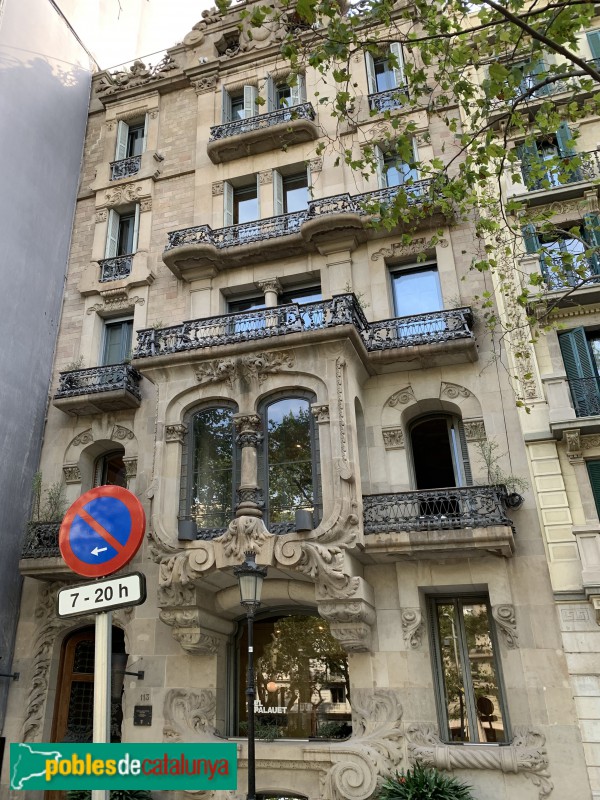 Barcelona - Casa Bonaventura Ferrer (Passeig de Gràcia, 113) (Foto: Albert Esteves, 2019) Barcelona - Casa Bonaventura Ferrer (Passeig de Gràcia, 113)