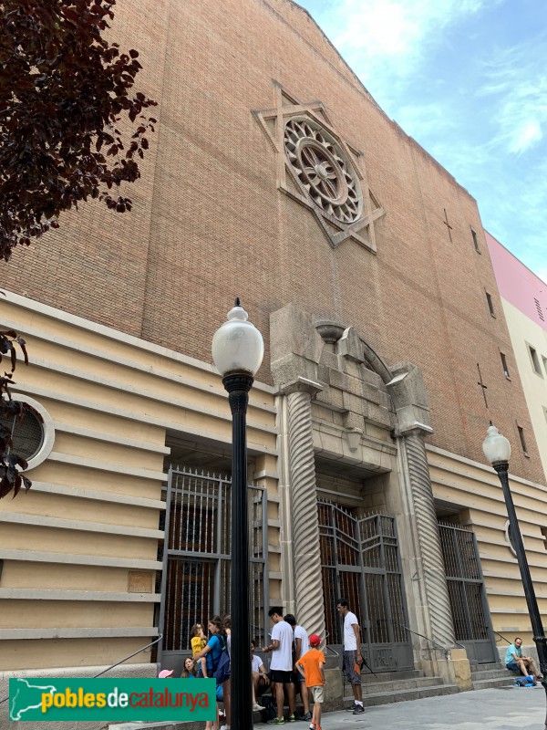 Barcelona - Església de Santa Maria de Jesús (Foto: Albert Esteves, 2019) Barcelona - Església de Santa Maria de Jesús