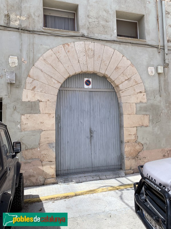 Vallmoll - Porta de la Casa dels Frares