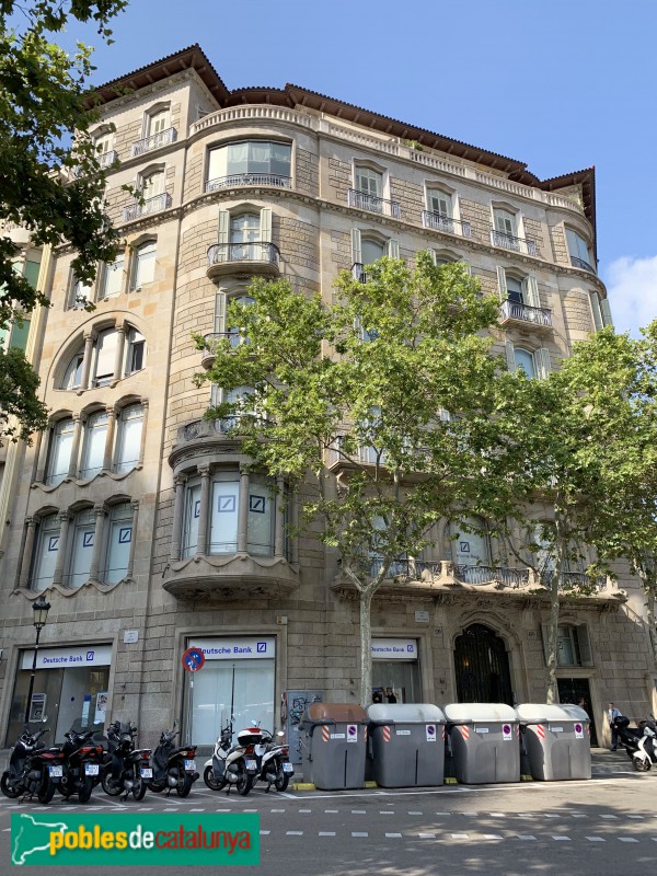 Barcelona - Casa Garriga (Passeig de Gràcia, 112)