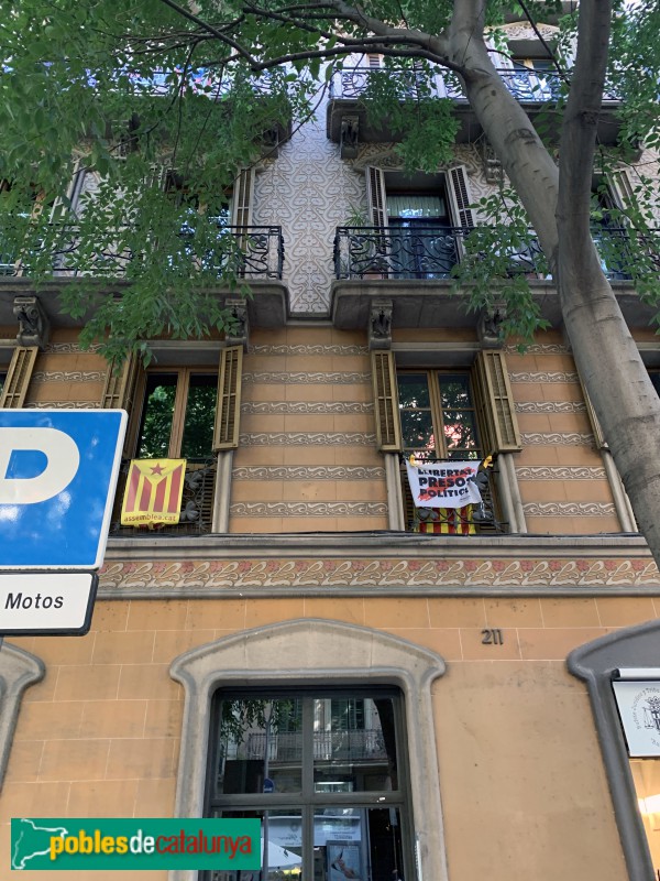 Barcelona - Bailèn, 211 (Foto: Albert Esteves, 2019) Barcelona - Bailèn, 211