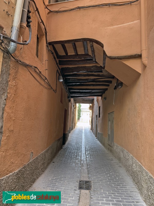 Valls - Ca Teixidor, carrer d'en Simó (Foto: Albert Esteves, 2019) Valls - Ca Teixidor, carrer d'en Simó