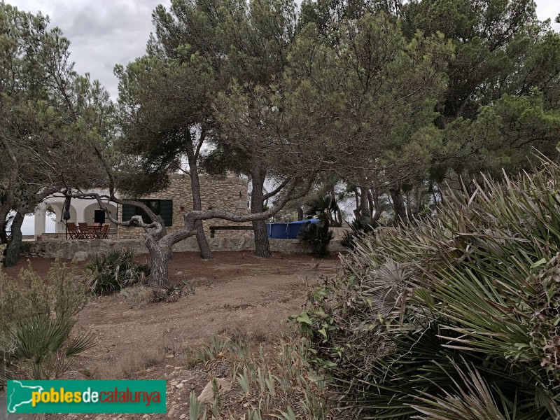 L'Ametlla de Mar - Torre de l'Àliga (Foto: Albert Esteves, 2019) L'Ametlla de Mar - Torre de l'Àliga