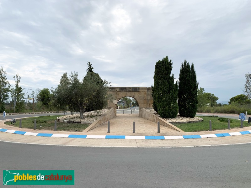 Deltebre - Pont dels Moros de Riumar (Foto: Albert Esteves, 2019) Deltebre - Pont dels Moros de Riumar