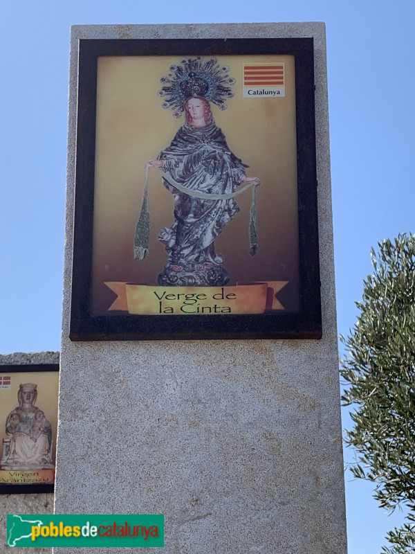 Deltebre - El Muntell de les Verges, Verge de la Cinta (Foto: Albert Esteves, 2019) Deltebre - El Muntell de les Verges, Verge de la Cinta