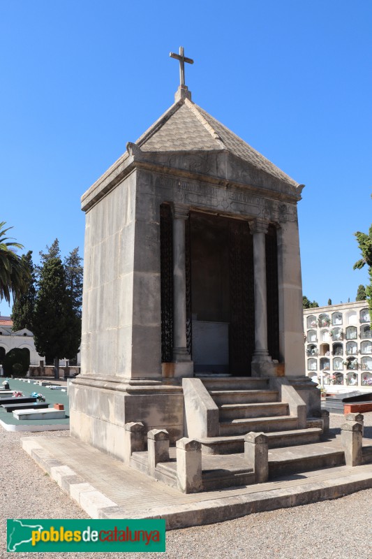 Valls - Cementiri de Valls, panteó Queralt