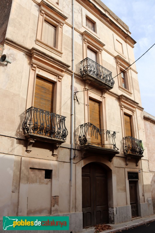 El Rourell - Casa del carrer Catalunya, 48