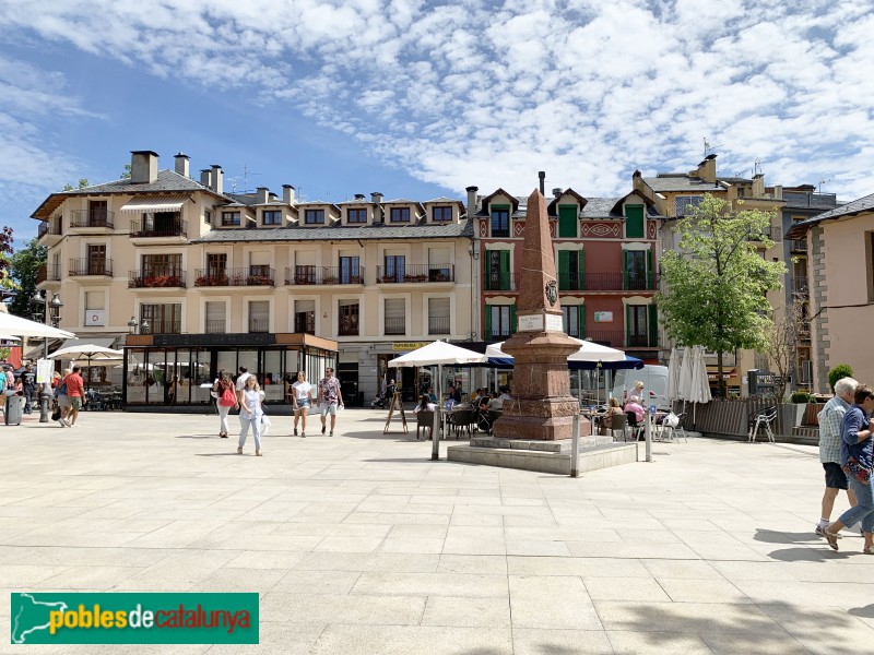 Puigcerdà - Obelisc