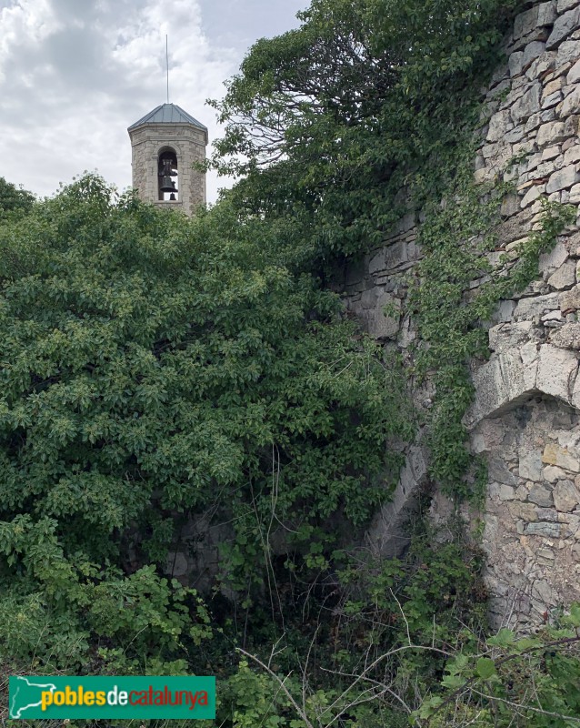 Mont-ral - Restes de la casa parroquial (Foto: Albert Esteves, 2019) Mont-ral - Restes de la casa parroquial