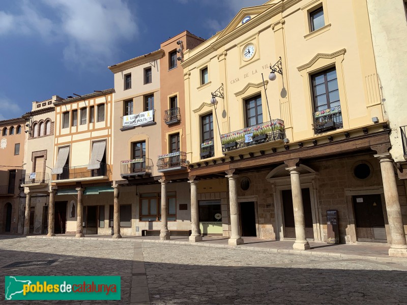 Alcover - Plaça Nova (Foto: Albert Esteves, 2019) Alcover - Plaça Nova
