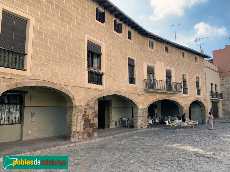 Alcover - Plaça Nova (Foto: Albert Esteves, 2019) Alcover - Plaça Nova