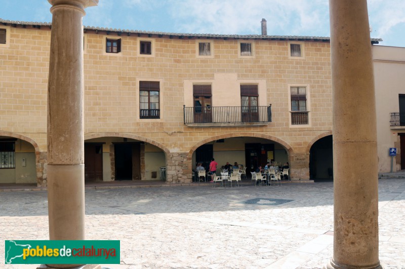 Alcover - Plaça Nova (Foto: Albert Esteves, 2019) Alcover - Plaça Nova