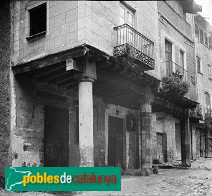 Alcover - Plaça Vella (Foto: Jaume Biosca -Arxiu Fotogràfic Centre Excursionista de Catalunya-, 1928) Alcover - Plaça Vella