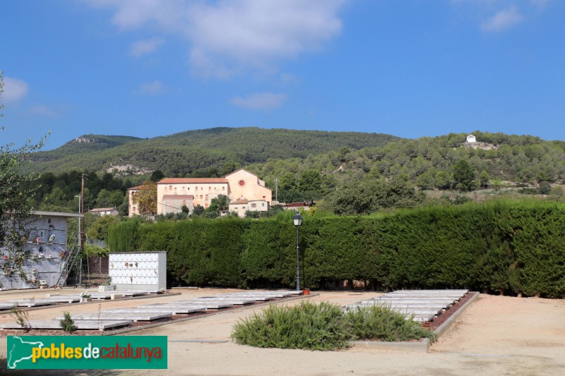 Alcover - Convent de Santa Anna, des del cementiri (Foto: Albert Esteves, 2019) Alcover - Convent de Santa Anna, des del cementiri