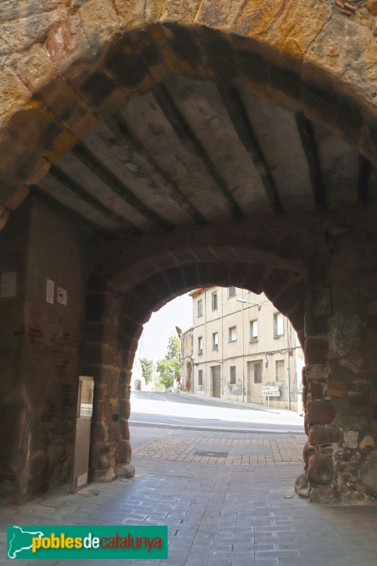 Alcover - Portal de Sant Miquel (Foto: Albert Esteves, 2019) Alcover - Portal de Sant Miquel