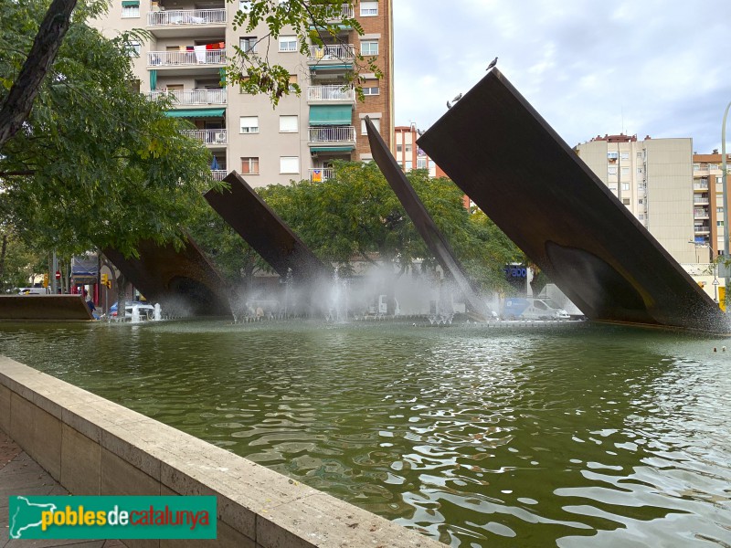 Barcelona - Guéiser de la plaça d'Islàndia