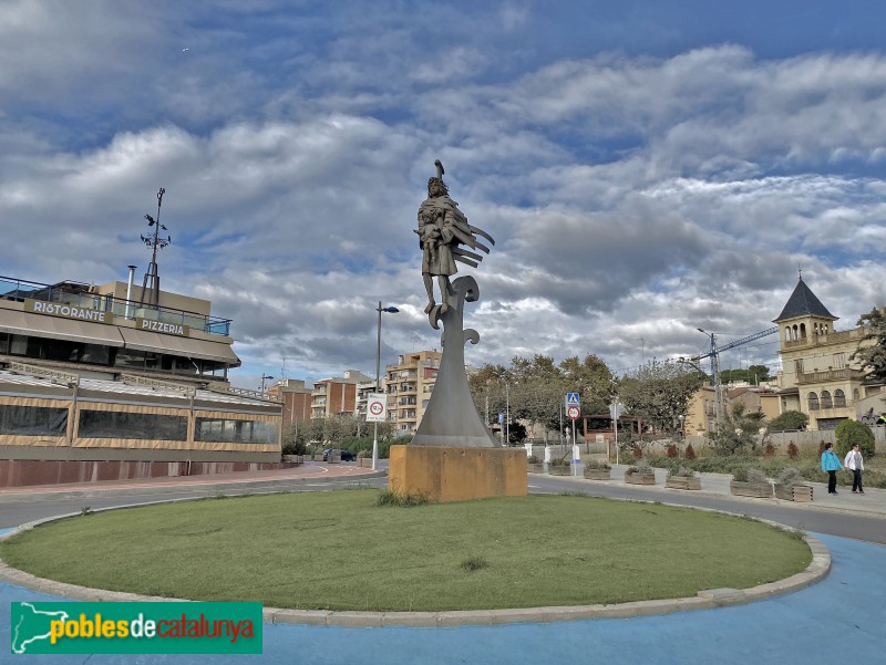 Arenys de Mar - Monument a la Família del Pescador (Foto: Albert Esteves, 2019) Arenys de Mar - Monument a la Família del Pescador