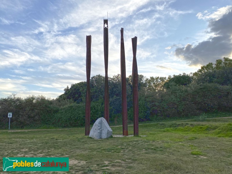 Arenys de Munt - Monument a la Independència