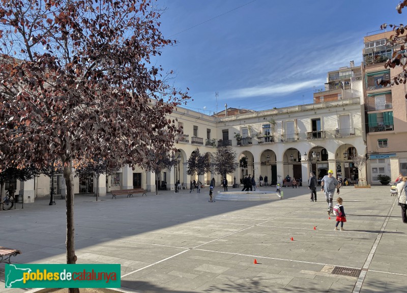 Barcelona - Plaça Masadas (Foto: Albert Esteves, 2019) Barcelona - Plaça Masadas