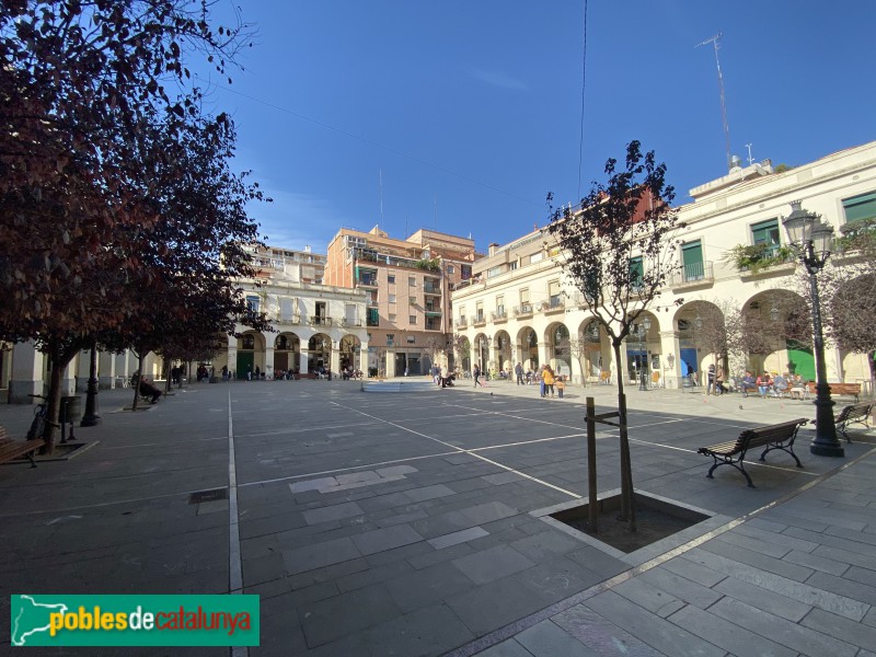 Barcelona - Plaça Masadas (Foto: Albert Esteves, 2019) Barcelona - Plaça Masadas