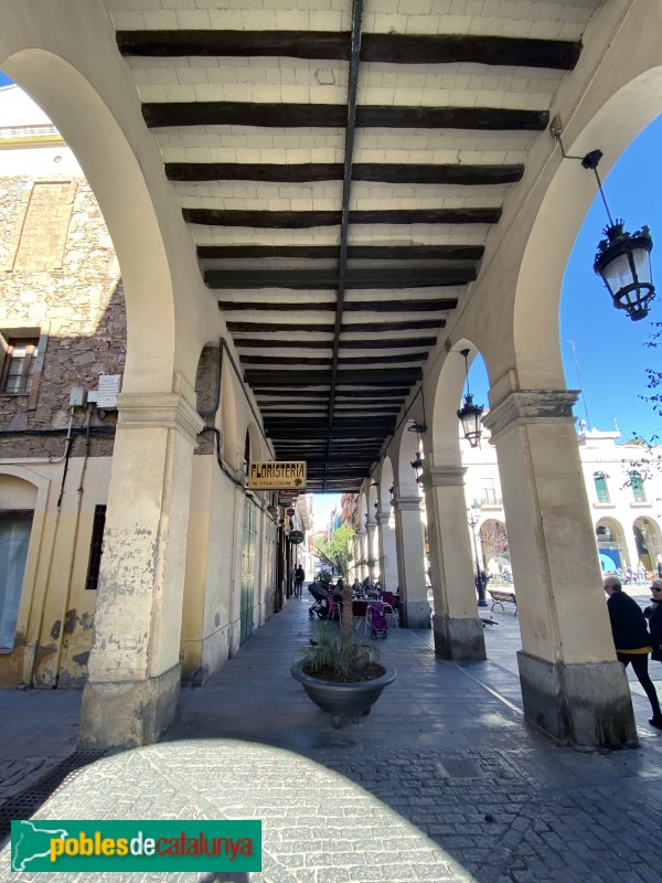 Barcelona - Plaça Masadas (Foto: Albert Esteves, 2019) Barcelona - Plaça Masadas