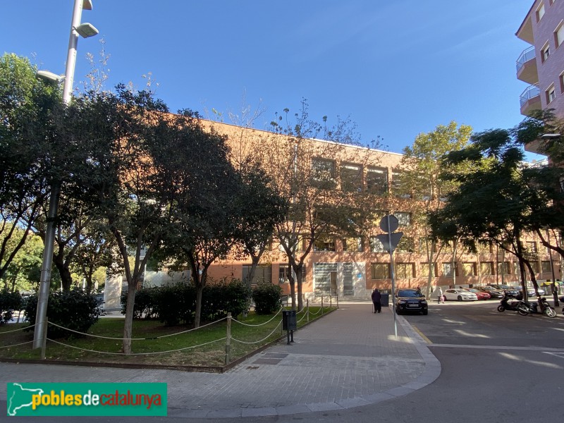 Barcelona - Escola Pública El Sagrer