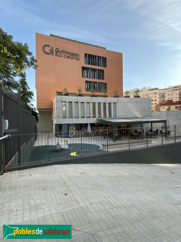 Barcelona - Edifici Guttmann