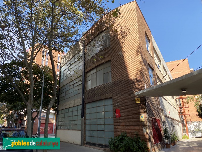 Barcelona - Fàbrica de Pintures Ivanow (Foto: Albert Esteves, 2019) Barcelona - Fàbrica de Pintures Ivanow