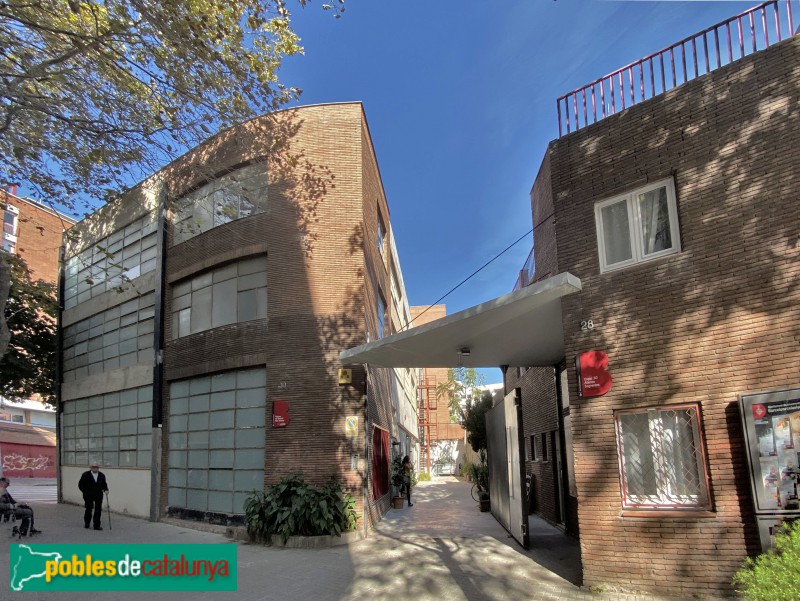 Barcelona - Fàbrica de Pintures Ivanow (Foto: Albert Esteves, 2019) Barcelona - Fàbrica de Pintures Ivanow