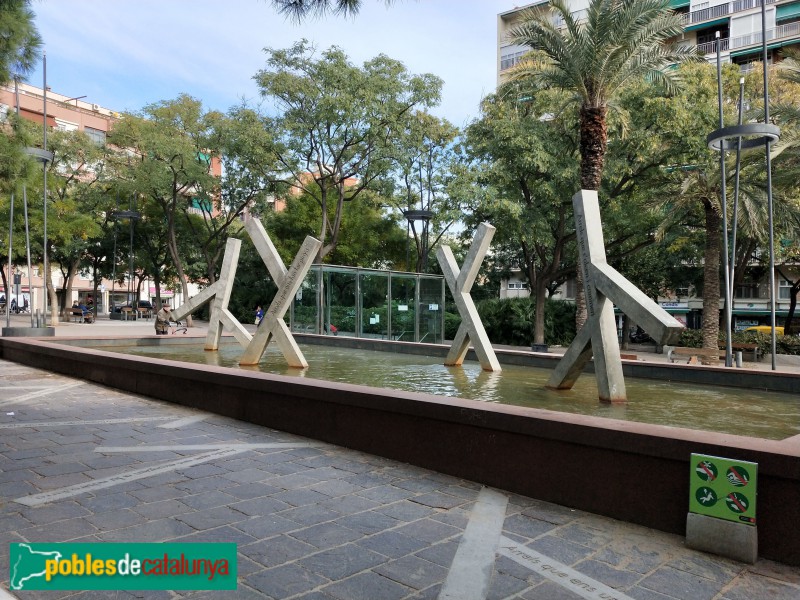 Barcelona - Escultura Les nostres arrels (Foto: Anna Corcoll, 2019) Barcelona - Escultura Les nostres arrels