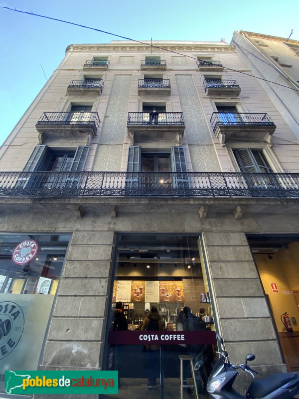 Barcelona - Plaça Sant Jaume, 3, façana Call (Foto: Albert Esteves, 2019) Barcelona - Plaça Sant Jaume, 3, façana Call