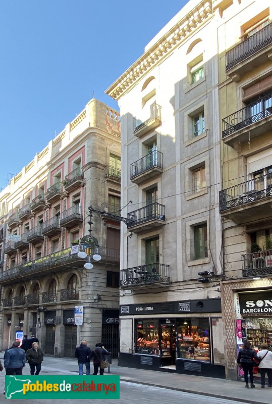 Barcelona - Call, 24, façana carrer Ferran