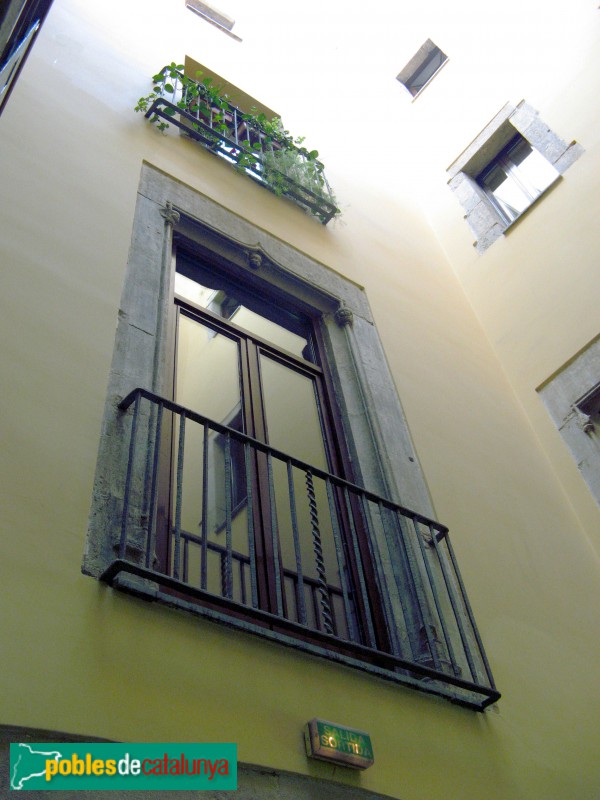 Barcelona - Sant Honorat, 5 (Foto: Albert Esteves, 2007) Barcelona - Sant Honorat, 5