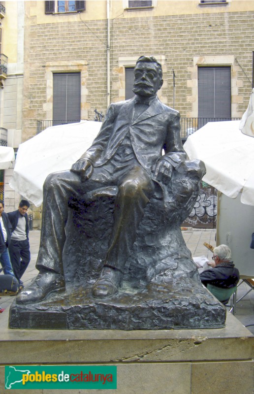 Barcelona - Monument a Àngel Guimerà