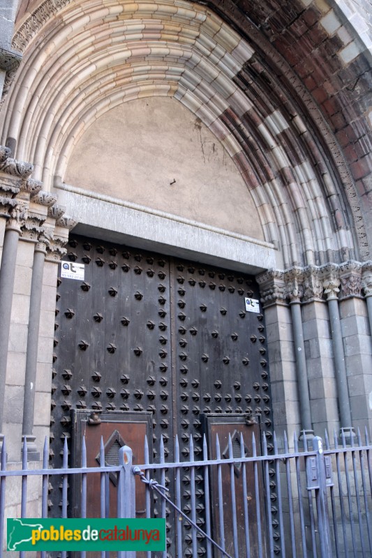 Església de Santa Maria del Pi. Porta de l'Avemaria