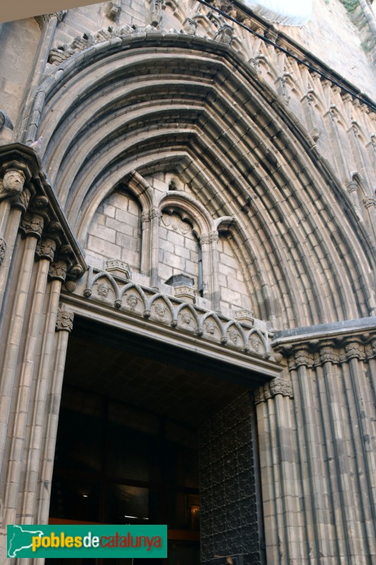 Església de Santa Maria del Pi. Porta principal