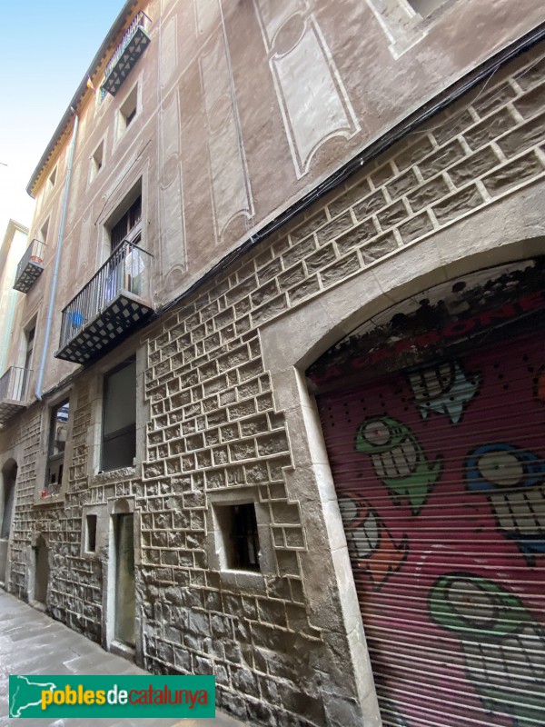Barcelona - Correu Vell, 8, façana carrer d'en Groc