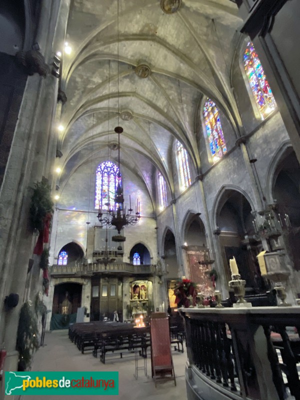 Barcelona - Església dels Sants Just i Pastor, interior de la nau (Foto: Albert Esteves, 2019) Barcelona - Església dels Sants Just i Pastor, interior de la nau