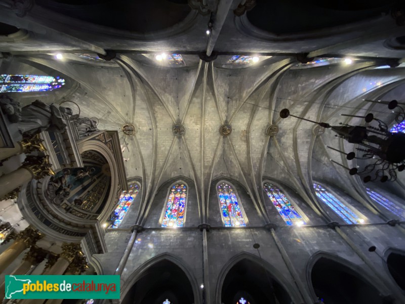 Barcelona - Església dels Sants Just i Pastor, interior de la nau (Foto: Albert Esteves, 2019) Barcelona - Església dels Sants Just i Pastor, interior de la nau